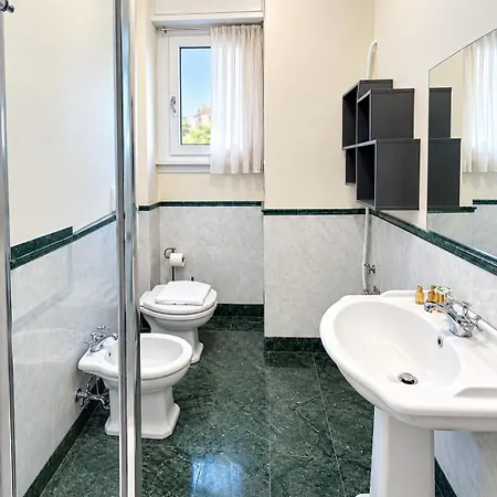 Apartment Five - Corso Garibaldi